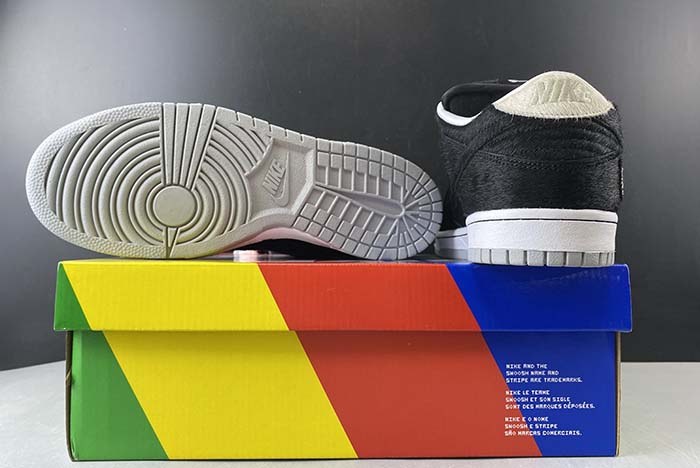 Nike SB Dunk Low CZ5127-001