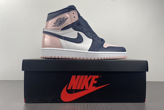 Wmns Air Jordan 1 Retro High OG SE