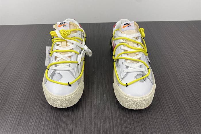 Off-White x Nike Blazer Low DH7863-100