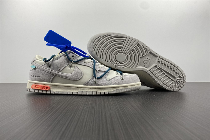 Off-White x Nike Dunk Low DJ0950-111