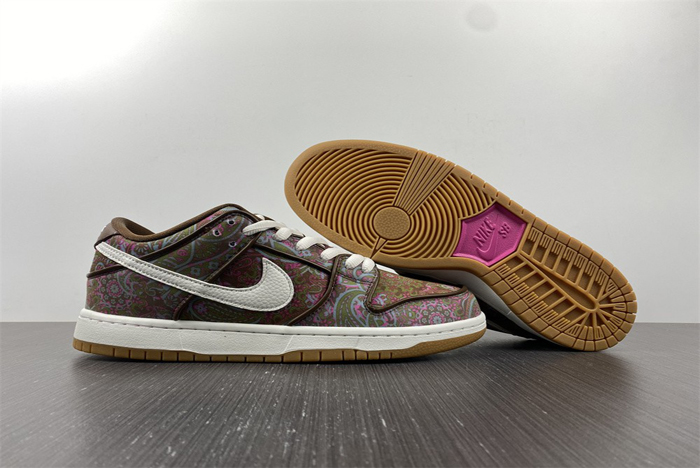 NIke SB Dunk Low “Paisley” DH7534-200