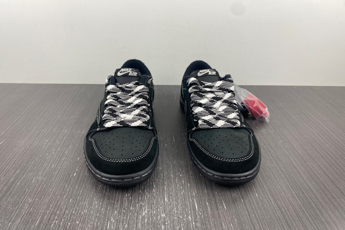 Travis Scott x Air Jordan 1 Low OG