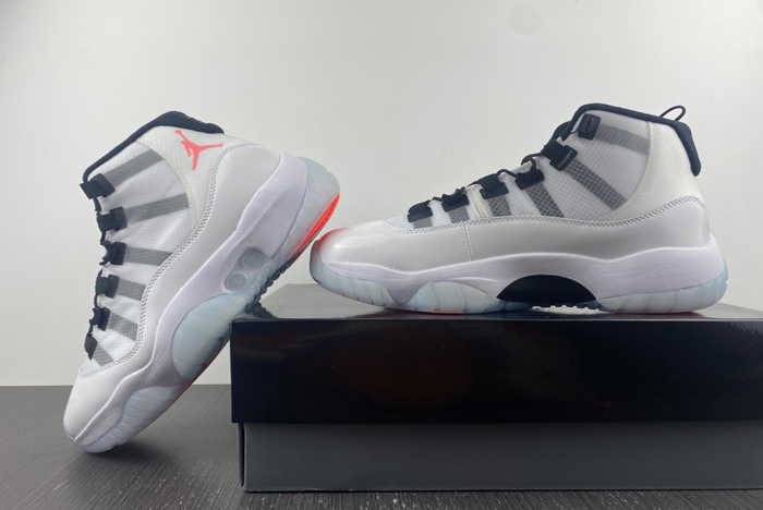 Air Jordan 11 Adapt