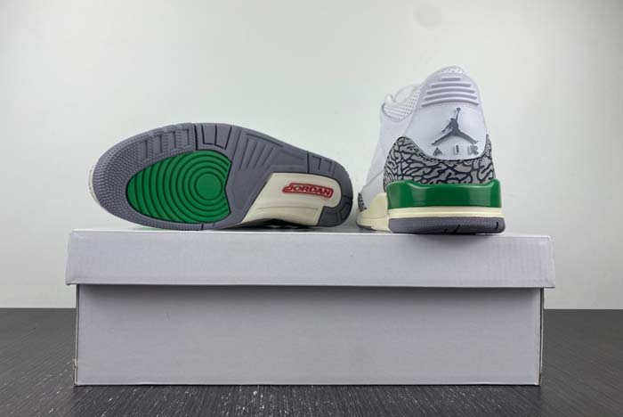 Air Jordan 3 WMNS “Lucky Green CK9246-136