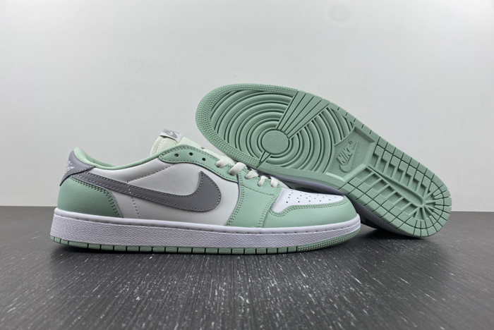 Nike Air Jordan1 Low OG AJ1 CZ0790-100