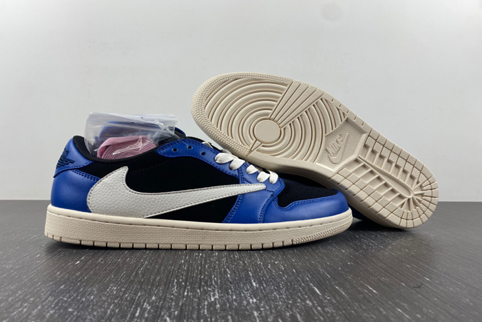 Travis Scott x Air Jordan 1 Low DM7866-225