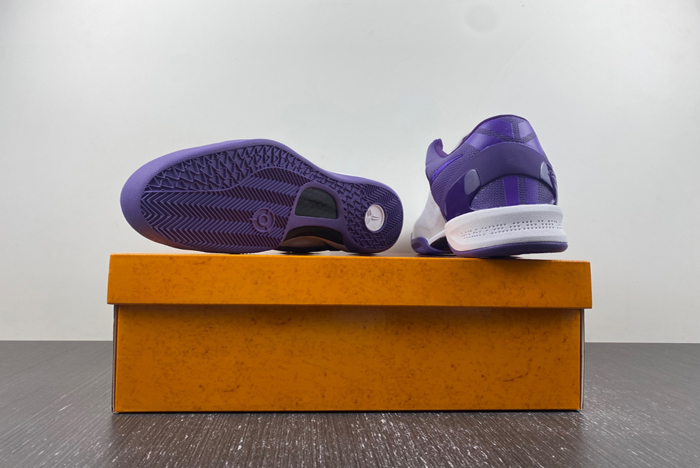 Nike Kobe 8 Protro “White Court Purple FQ3549-100