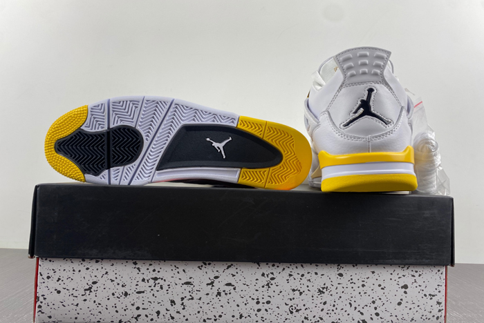 Air Jordan 4 WMNS “VividSulfur” AQ9129-101