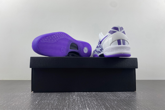 Nike Kobe 8 Protro “White Court Purple” FQ3549-100 (1)