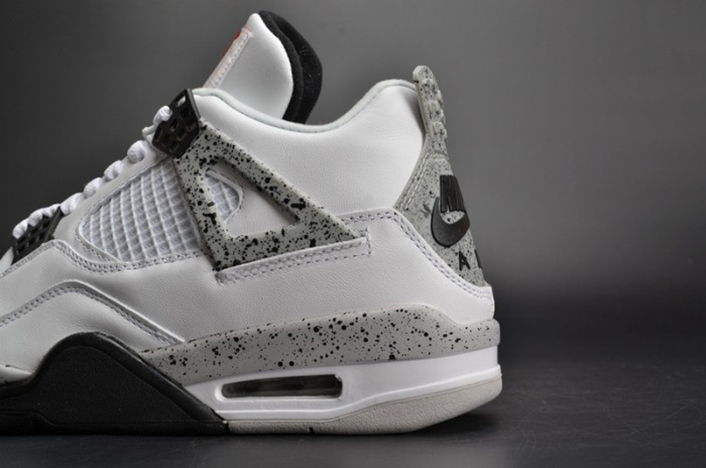 Air Jordan 4 OG "White Cement"  840606-192